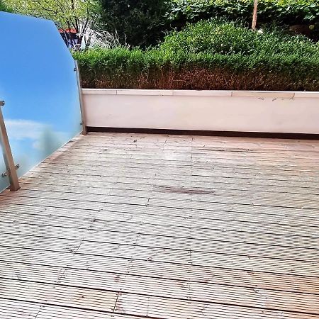 Your Riverside Home 2 With Private Balcony Londres Exterior foto
